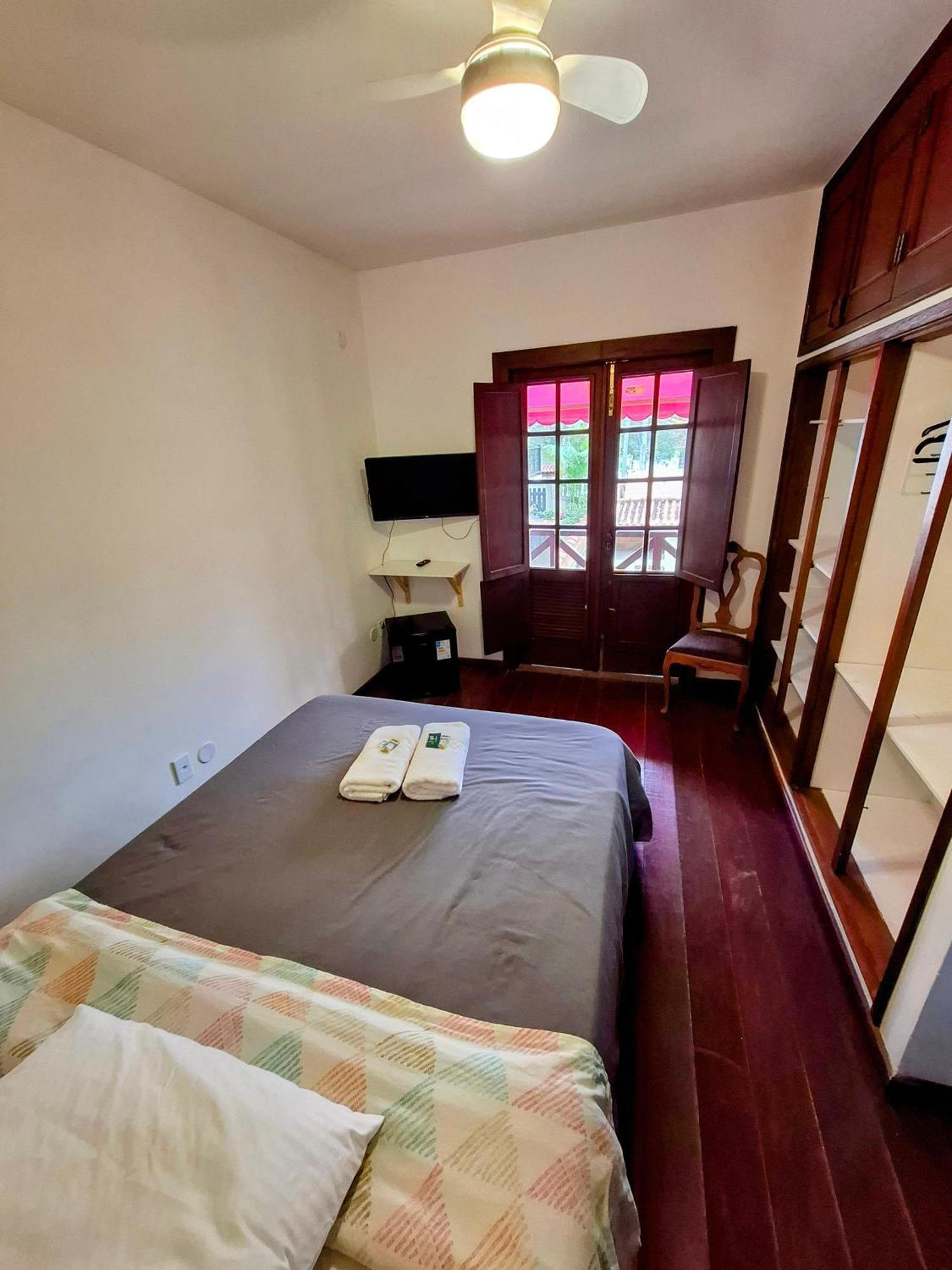 Casa Rosada Seu Refugio Na Serra Miguel Pereira Esterno foto
